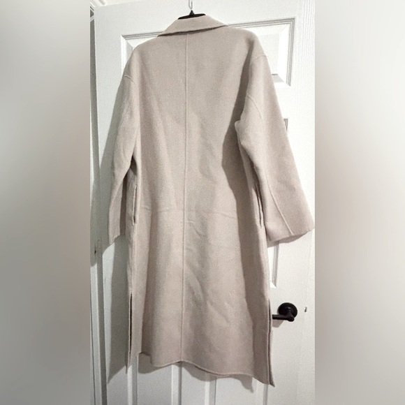 Rebecca Minkoff Relaxed Cream Trench Coat. NWT - Picture 4 of 6
